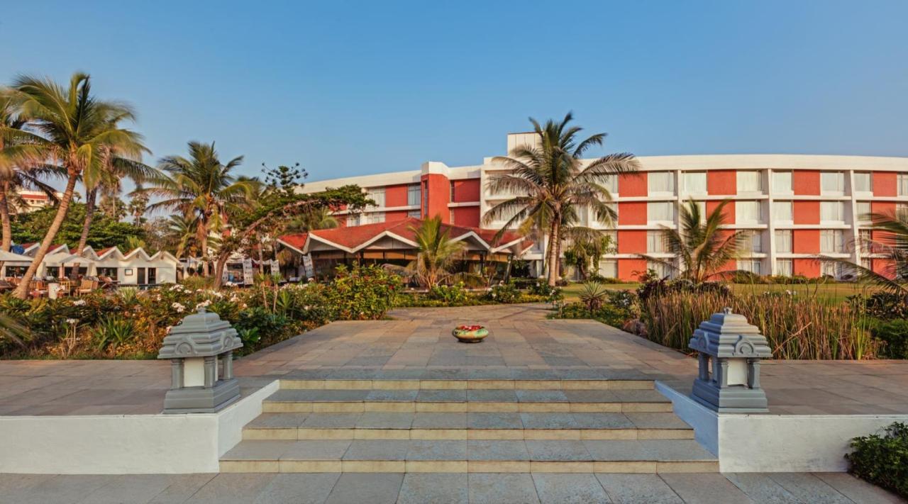 The Park Visakhapatnam Hotel Exterior photo
